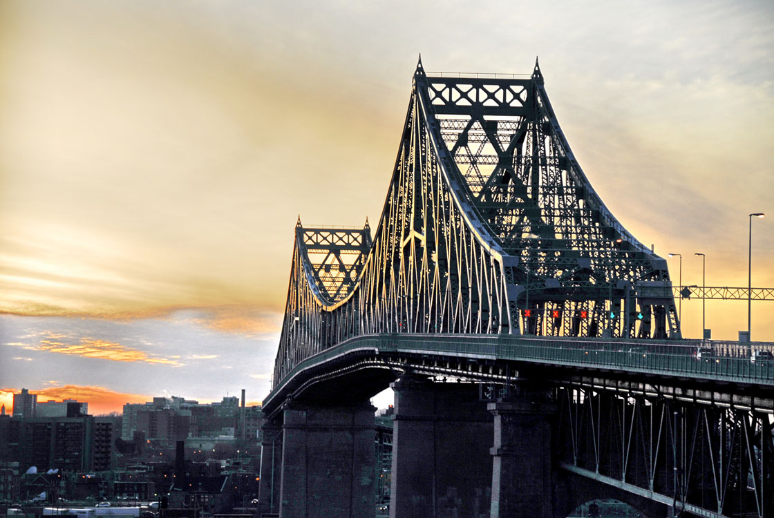 montreal jacques cartier bridge