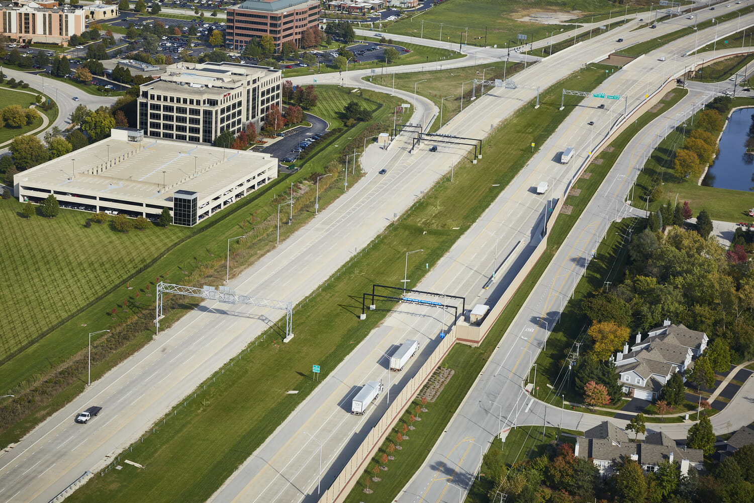 An aerial view of a freeway.
