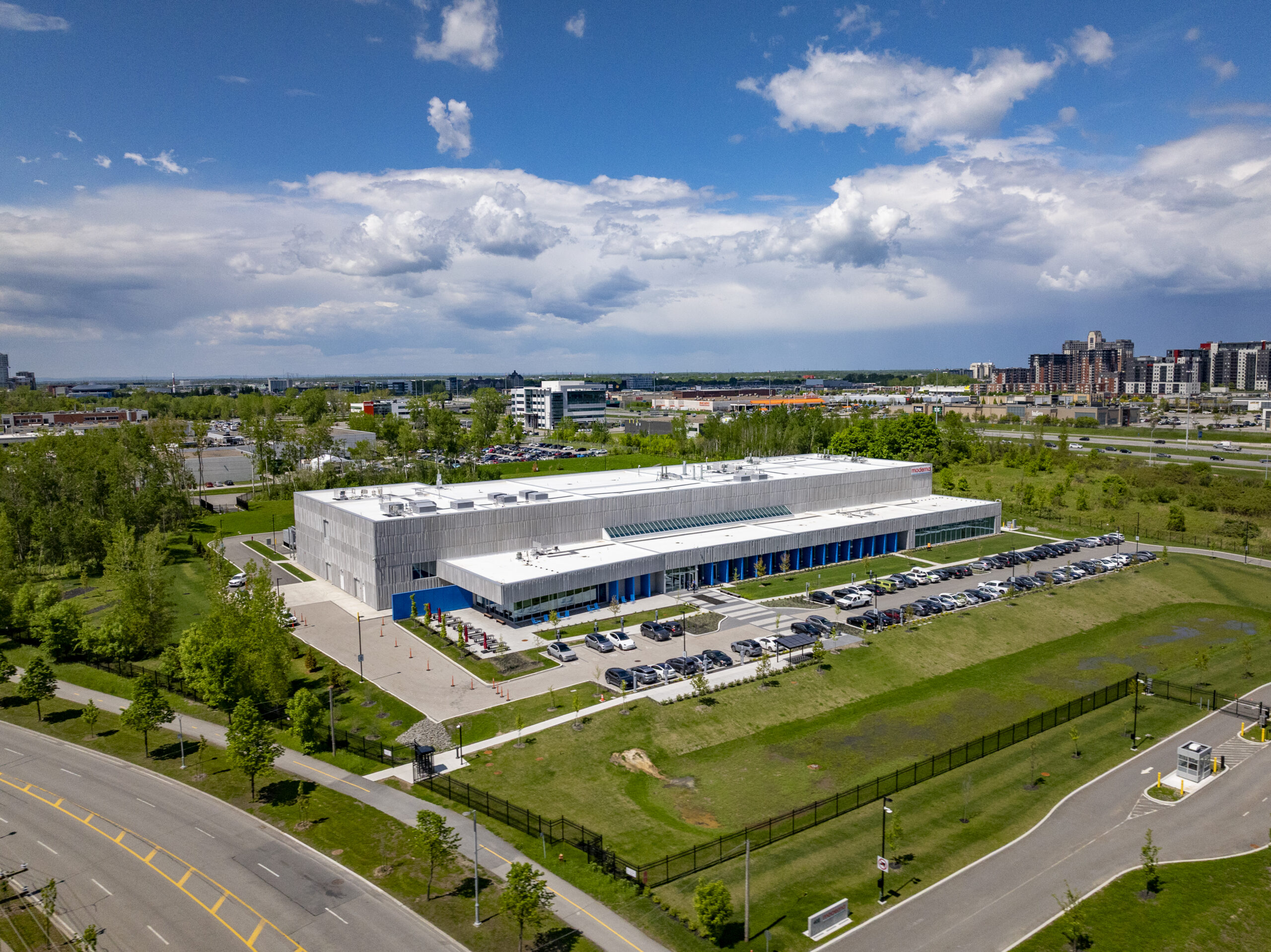 Moderna facility in Laval exterior with logo